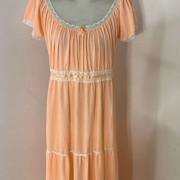 Vintage 70s Hippy Prairie Nylon Nightgown Dress Neon Light Peach Size M/L - Picture 3 of 4